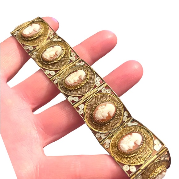 Vintage 800 Italy Gold wash Fancy filagree shell cameo bracelet chunky bangle - Picture 3 of 15
